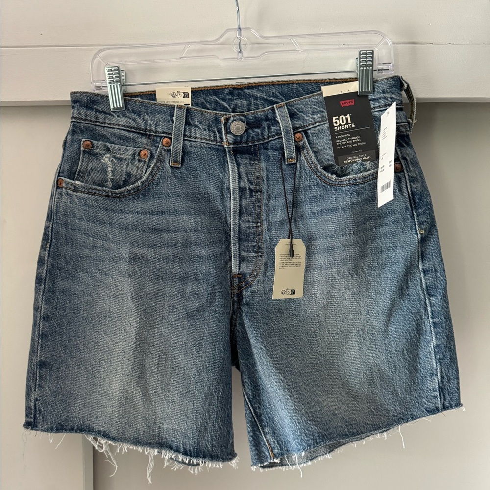 ✨NWT✨ Levi’s 501 VINTAGE High Rise Size: 29